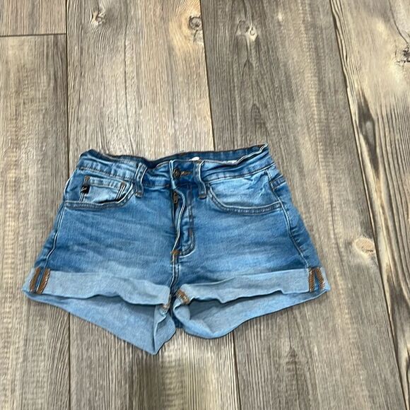 Kancan  Cuffed Shorts - Picture 1 of 7